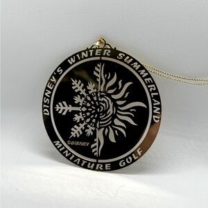 Vintage Walt Disney World’s Winter Summerland Mini Golf Ornament